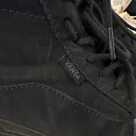 Vans Women's Black Lace-Up Boots 6.5 - Picture 2 of 9